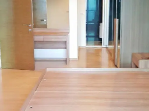 Sell Rhythm Phahon-Ari, the most beautiful room with furniture, 1 bedroom, good view, book now. If you are slow, you will miss it. Own it.