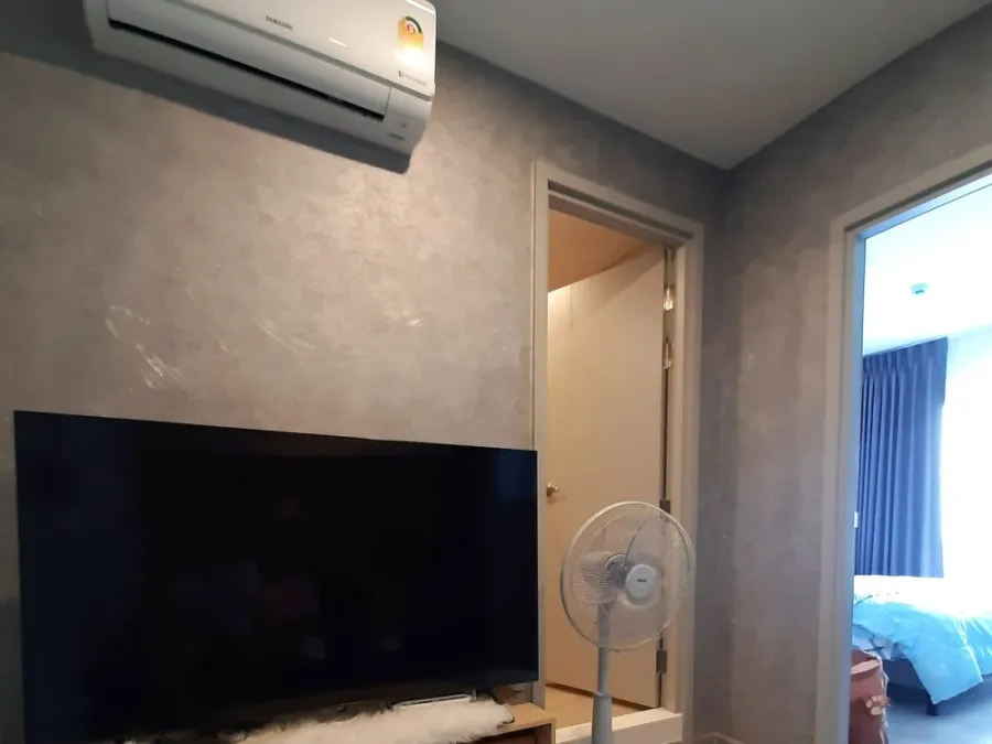 ขาย ให้เช่า Aspire Sukhumvit - Onnut ห้องมุมมีความเป็นส่วนตัว ได้วิวสระ แถมราคาจับต้องได้