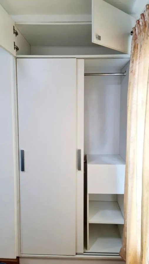 For rent Den Vibhavadi Condominium The room is ready, the price is not strong, comes with full facilities, hurry to reserve