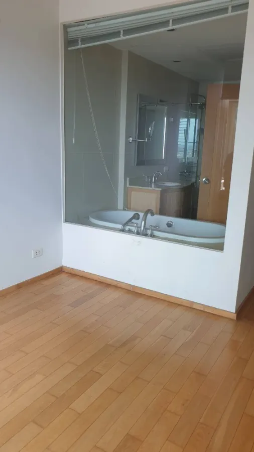 Quick sale!! Condo Empire Place Sathorn-Narathiwat, Duplex room (empty room), high floor, good location condo, book now!!