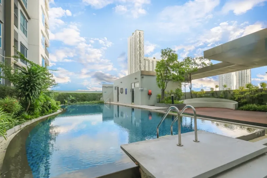 ขาย Aspire Sathorn-Taksin (Timber Zone) ห้องชั้นสูง เฟอร์พร้อม หิ้วกระเป๋ามาได้เลย+++
