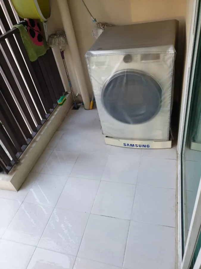 ขาย Happy Condo Ladphao 101 ห้องสวยเวอร์ ภายในกว้างมาก เฟอร์อย่างดี จะอยู่เองหรือลงทุนก็คุ้มสุดๆ