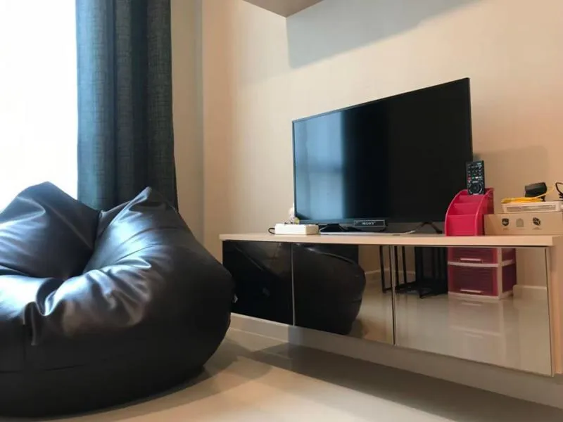 ด่วนน ขาย / เช่า JW Condo @ Donmuang อาคาร D ชั้น 4 วิวสวน ห้องตกแต่งพร้อมเข้าอยู่