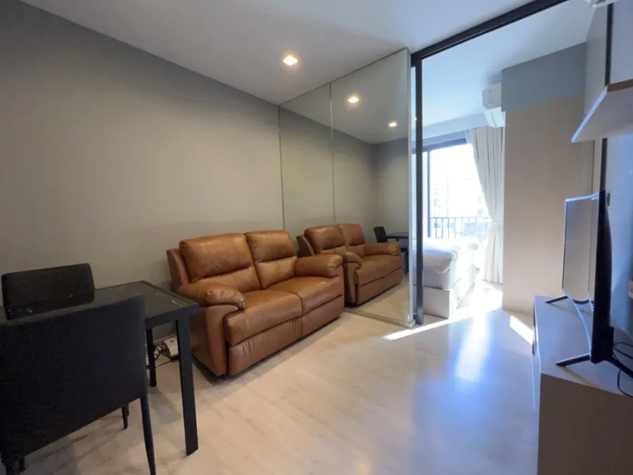 ขาย ให้เช่า M Thonglor 10 ห้องน่าอยุ่ สิ่งอำนวยความสะดวกครบ ราคาจับต้องได้ รีบมาจองก่อนพลาด