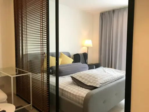 Condo for rent Life Asoke, 25th floor, beautiful room, fully furnished with furniture and electrical appliances.