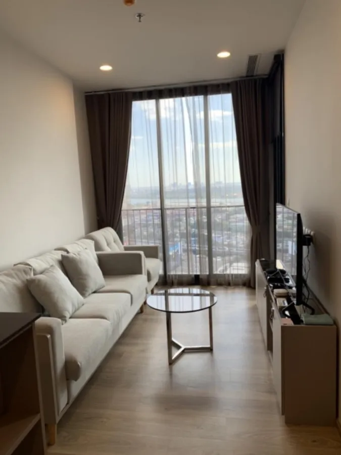 For rent, Oka House, Sukhumvit 36, south, river curve view, beautiful room, brand new, don't miss it.