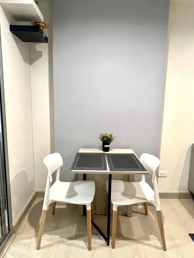 Condo for rent, Niche ID Sukhumvit 113, nice and affordable price. Complete in one place, don't miss it.