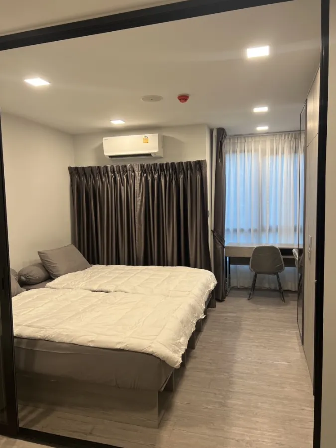 For rent, Cave Eva, 5th floor, pool view, fully furnished room, ready to move in immediately. Hurry and reserve now. Don't miss it. Hurry.