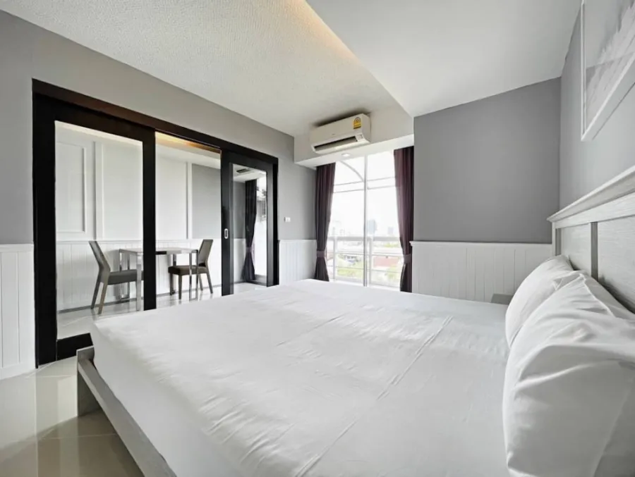 For rent!! Condo Waterford Sukhumvit 50, 6th floor, Building F, fully furnished. Ready to move in, book now!!