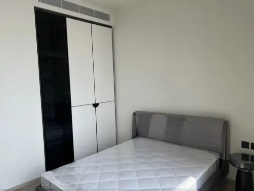 Urgent sale!! Condo Chapter Charoen Nakhon-Riverside, 24th floor, Building B, river view, city view, good price, hurry and book now!!