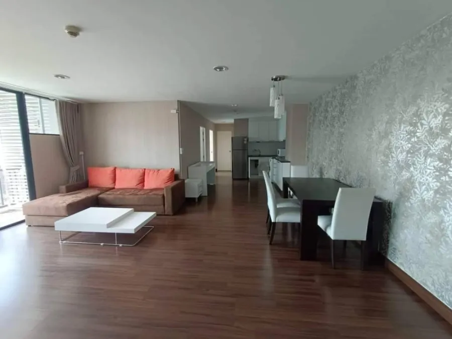 Sale, rent, D 65 condominium, comfortable, convenient transportation, good location, can carry the bag and move in right away! Don't miss it!!