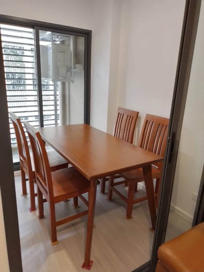 For rent: Denim Chatuchak, 6th floor, Building A. Fully furnished with all electrical appliances. Just bring your personal belongings and move in!