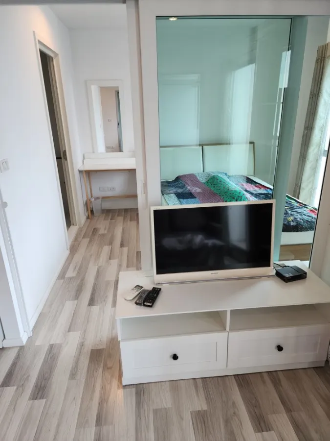 For rent: The Key Chaengwattana, excellent city view, great atmosphere, feels like home, hurry and book now.