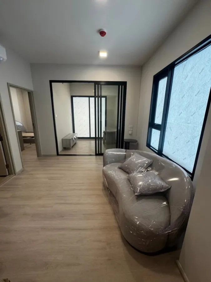 Selling down payment for COBE Ratchada Rama 9, 5th floor unit. Prime location, fully furnished. Book now!