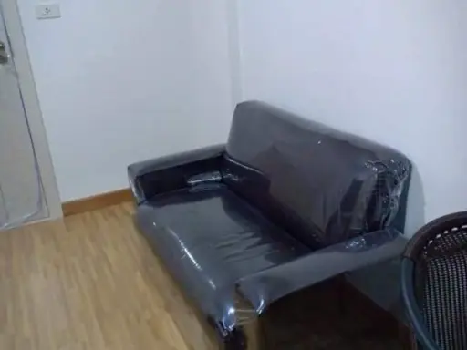 Great value for rent, The Iris Bang Yai, cheap price room, comes with fussy furniture. Don't be afraid to look. Hurry up to reserve.