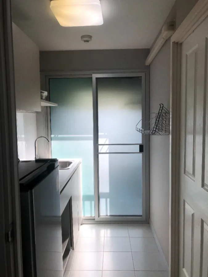 For rent Aspire Sathorn-Taksin Brick Zone 3rd floor fully furnished Complete with furniture and electrical appliances