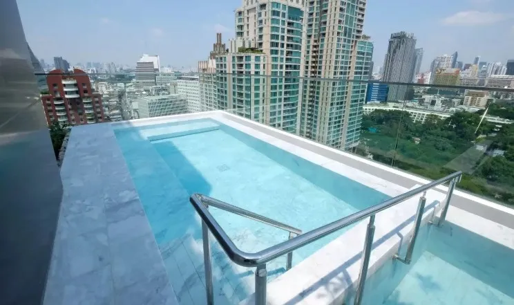 ขาย 28 ชิดลม ห้องกั้นเป็นสัดส่วน แต่งสวย ที่นอนใหญ่นอนสบาย โซฟาก็น่านั่งสุดๆ จองเลยจร้า