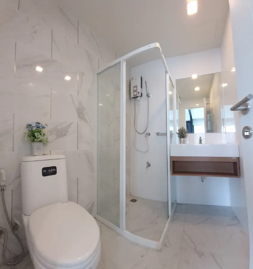 Condo for rent, H2 Ramintra 21, corner room, good position, fully furnished. Don't be late, book now!!