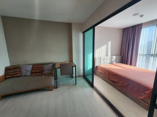 Urgent sale: The Excel Parc Lasalle 19, corner room, private, 5th floor, view outside the condo, come and reserve now. images