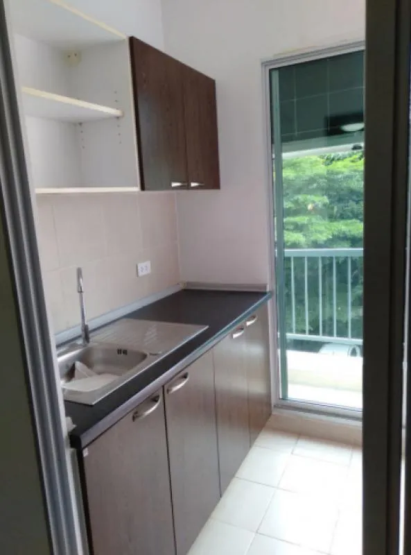 For rent Supalai City Resort Ratchada-Huay Kwang, super condo, great location, near MRT, great view, book now, don't miss it.