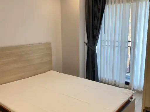 Condo for rent: Wynn Condo, Lat Phrao, Chok Chai 4. Spacious room, lots of usable space. Hurry and reserve now. Don't miss out!