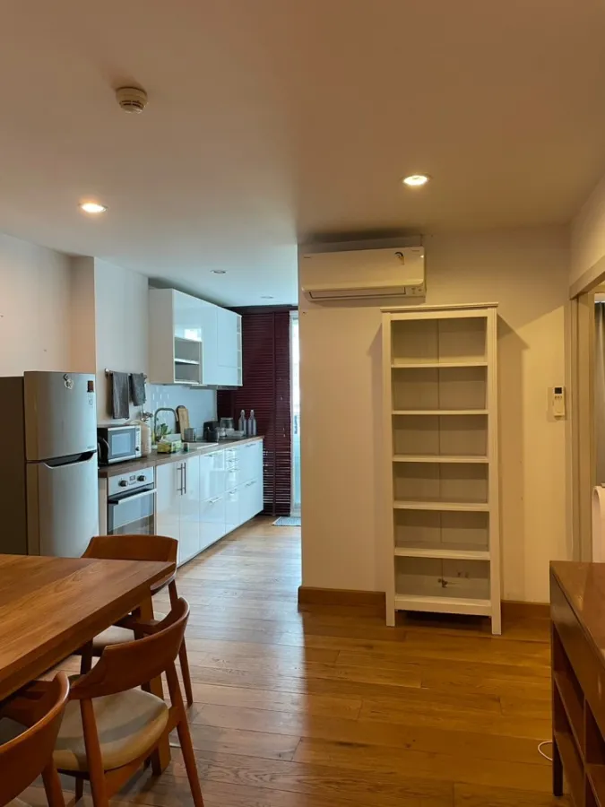 Condo for rent, The Niche Sukhumvit 49, nicely decorated room, furnished, good electrical appliances Hurry up to reserve before you miss it.