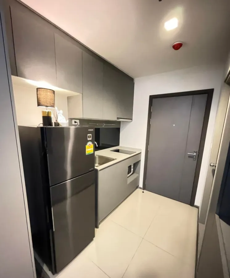 Condo for rent, Ideo Sukhumvit 93, next to BTS, ready to move in, furnished, friendly price, hurry to reserve before it's gone!!