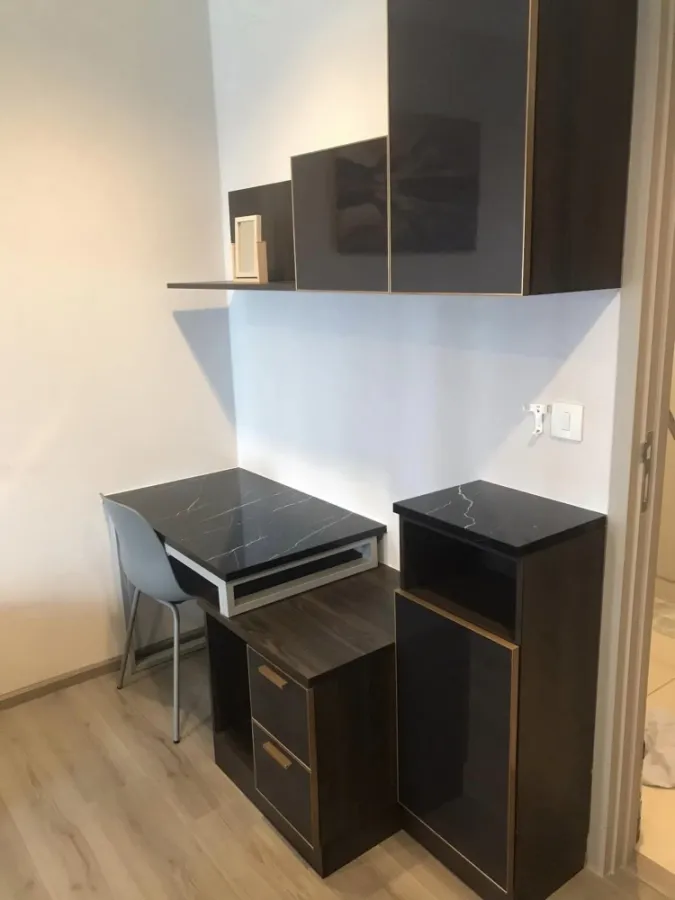 Condo for rent, The Politan Rive, nice room, divided into sections. Separated into zones perfectly. Good price. Hurry and reserve.