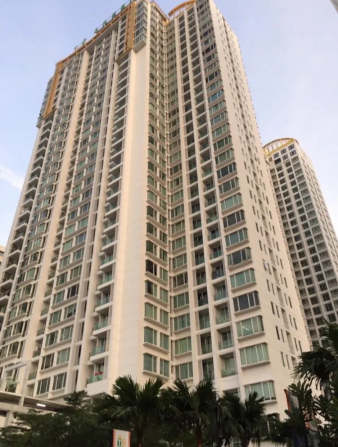 For rent!! Condo T.C. Green, 9th floor, Building A, corner room, fully furnished, don't miss it!!