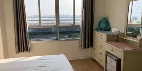 ขาย Condo Lumpini Ville Ramintra - Laksi ห้องกว้างขวางอยู่สบาย เฟอร์พร้อม จองเลย