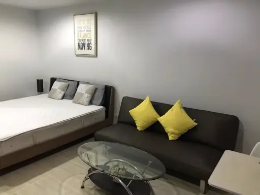 For rent: Regent home 13 Sukhumvit 93, studio room with balcony, comfortable and not cramped, don't miss it.