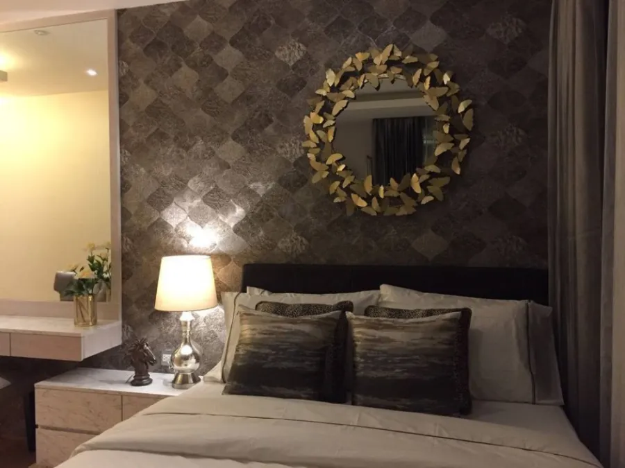 For rent, H Condo, Sukhumvit 43, 7th floor, fully furnished, 2 bedrooms, ready to move in the heart of the city, don't miss it!!