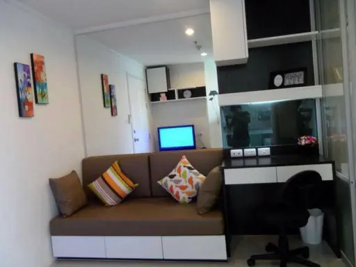 Condo for rent, Lumpini Ville Lasalle-Bearing, decorated with wallpaper. The room is white and ventilated. Don't miss it.
