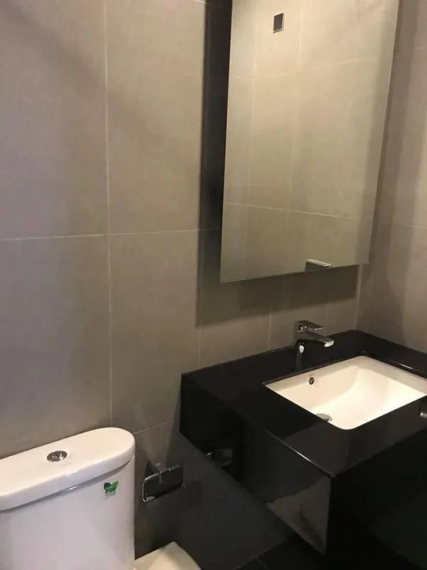 For rent or sale Whizdom Avenue Ratchada-Ladprao, fully furnished, put your clothes in your bag to book. Swimming pool, good view