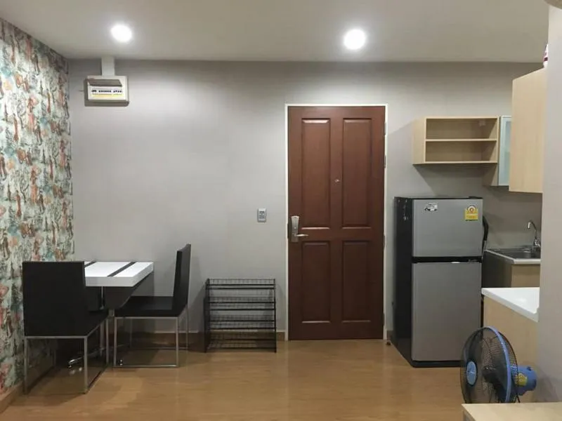 มาแล้ว ให้เช่า คอนโด เดอะคอมพลีทราชปรารภ แต่งครบหน้าอยู่จบในห้องเดียว เช่าเล๊ยยย