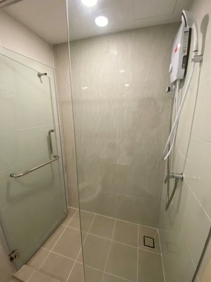 Selling The Origin Phahon - Saphan Mai, 4th floor, unblocked view, good wind, beautiful room, livable, you can reserve it.