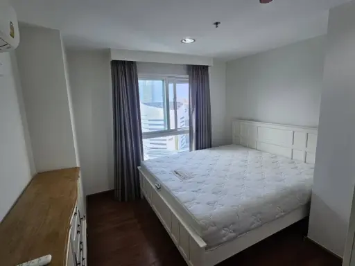 For rent: Belle Grand Rama 9, 2 bedrooms, spacious living area, fully furnished with complete amenities. Book now! images