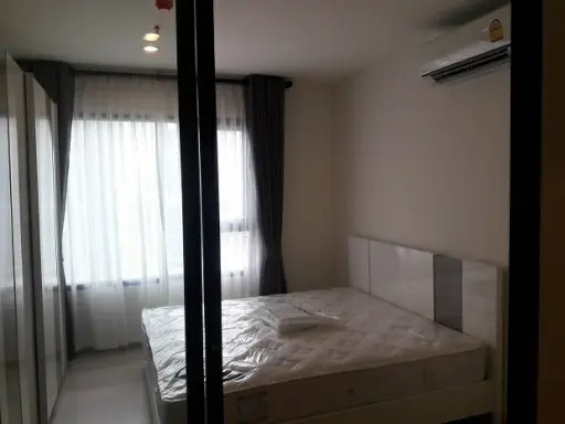 Condo for rent, Life Asoke, in the heart of the city, fully furnished, ready to move in, reasonable price, don't miss it!!