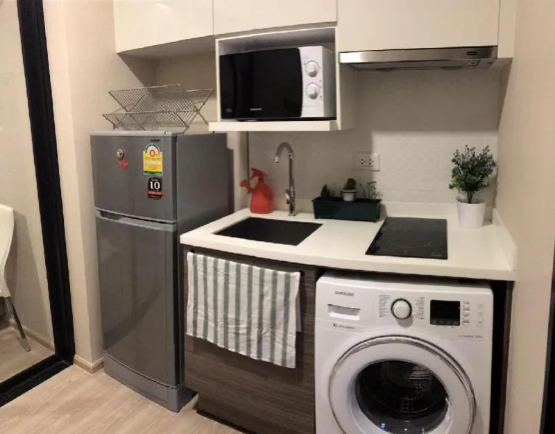 Condolette Midst Rama 9 for rent, lovely room, lovely price, fully furnished You don't want to miss out on renting.