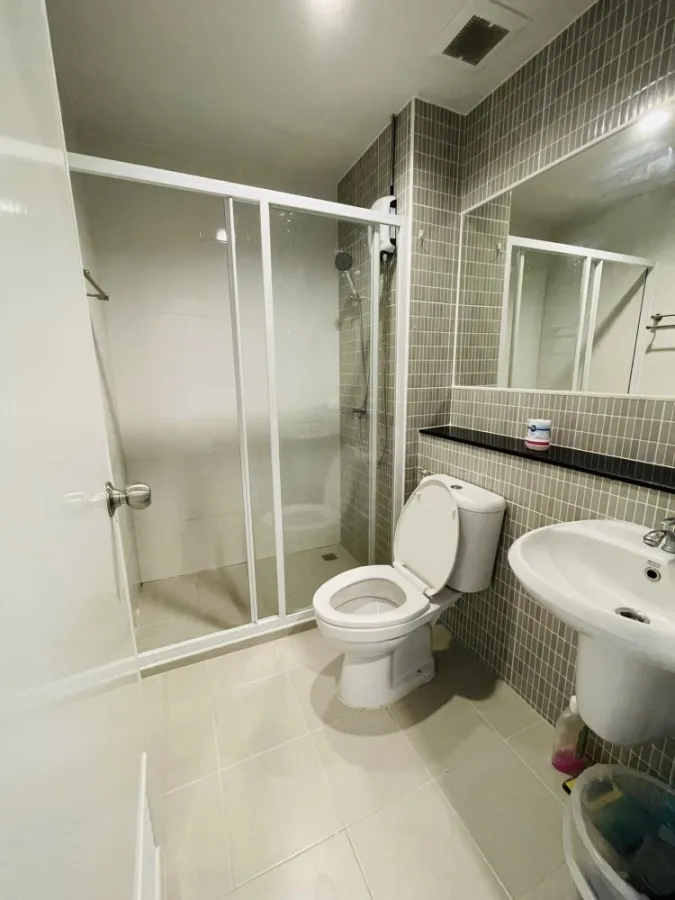 Condo for rent, Regent Home, Bang Son, phase 2, 19th floor, city view, no building blocks. Fully furnished room. If interested, reserve now.