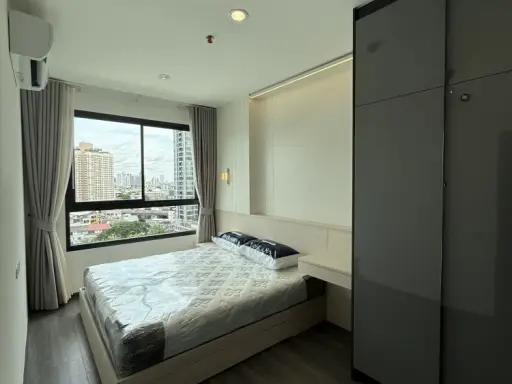 ให้เช่า IDEO Sukhumvit - Rama4 ชั้น 11 แบบ 1 ห้องนอน + 1 ห้องอเนกประสงค์ ตกแต่งครบ [สไตล์โมเดิร์น] จองเลย images