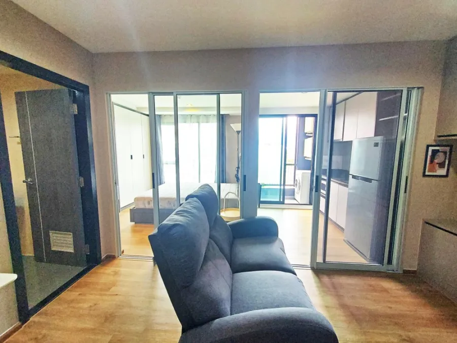 Very Condo for sale, Sukhumvit 72, lots of usable space. Decorated in gray tones Fully furnished If you miss it, you'll regret it.