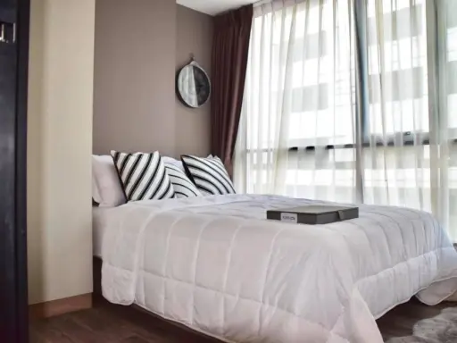 ขาย/เช่า Brown Condo Huaikwang ห้องตกแต่งอย่างดี ซื้ออยู่เองหรือปล่อยเช่าก็คุ้มสุดๆ ไม่จองไม่ได้แล้ว