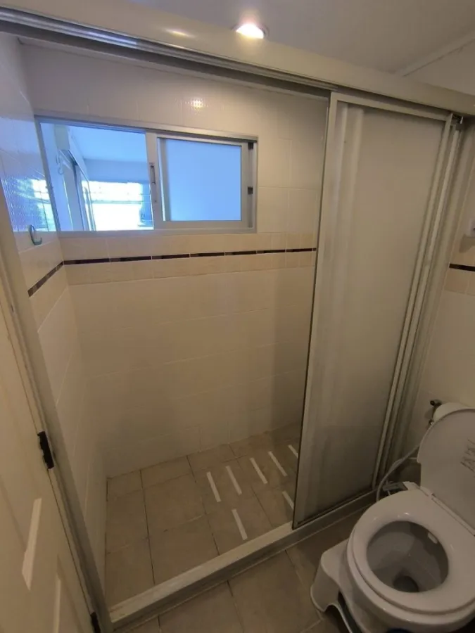 For rent!! Lumpini Ville Sukhumvit 77 condo, complete with furniture and appliances, ready to move in. Hurry and book now!!