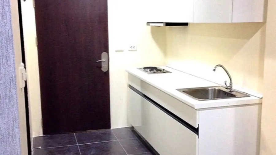 Condo for rent, The Platinum, near BTS. Siam Station, very convenient to travel. Hurry up to reserve!!