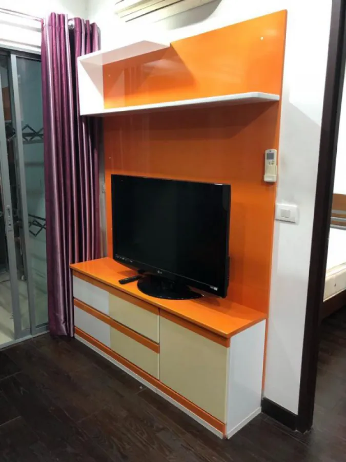 For rent Ideo Q Phayathai, very big room, fully furnished, high floor, super premium view You need this room, don't miss it.