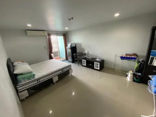 For rent, Regent Home 6 Prachachuen, Studio room, 6th floor, good height, has everything. You can just come in.