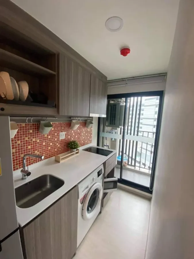 Room for rent, Knightbridge Phahon Yothin Interchange project, ready to move in, fully furnished, appliances included, good price, reserve now!
