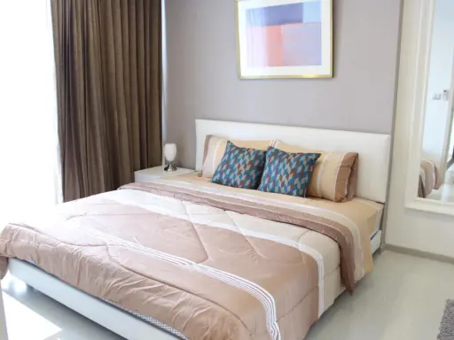 Condo for rent! Rhythm Sukhumvit 42, large room, fully furnished, near BTS Ekkamai You can move in. Don't miss it. Hurry up.!!