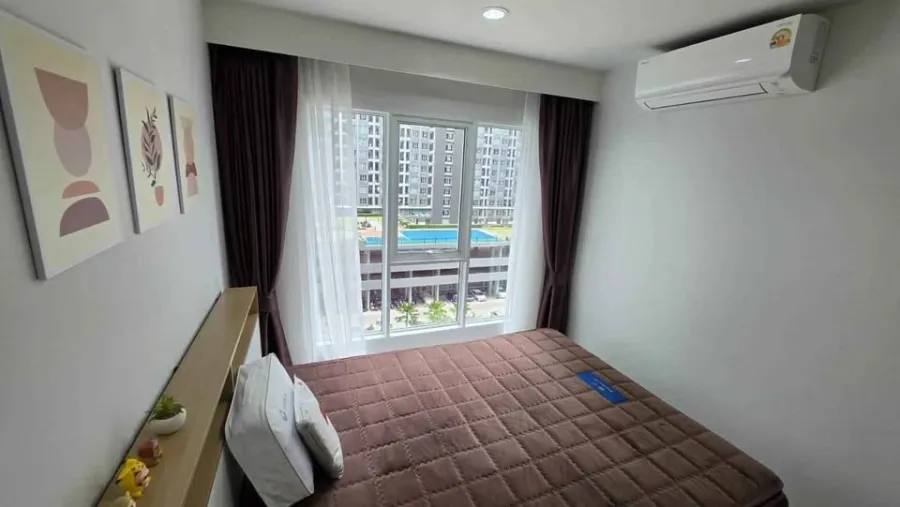 ให้เช่า Regent Home Bangna วิวสระ + วิวสวน แบบไม่ต้องก้ม ไม่ใกล้ลิฟท์และห้องขยะ ห้องไม่ร้อน ต้องจอง